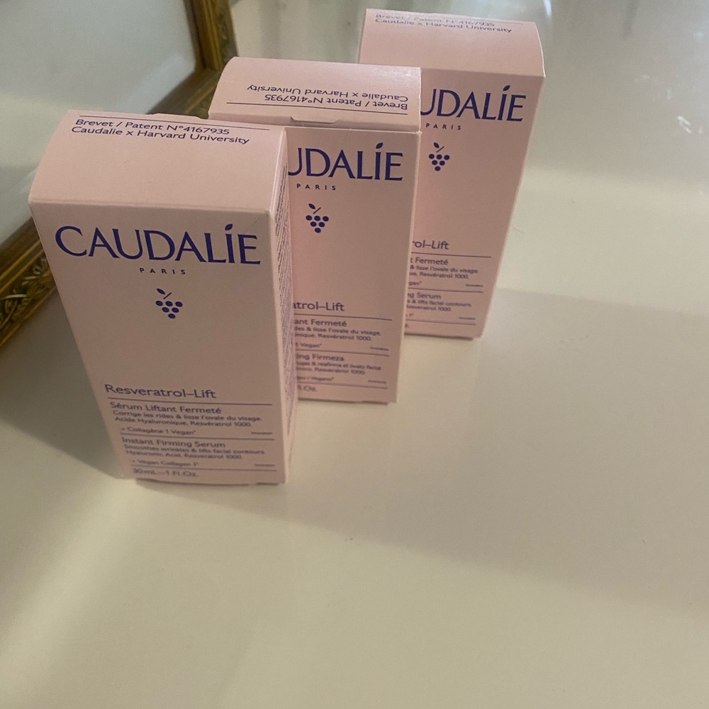 Caudalie Resveratrol Lift - Instant firming serum